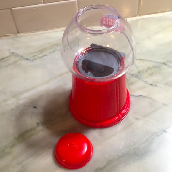 Bubble Gumball Coin Bank - Picture 4 of 10